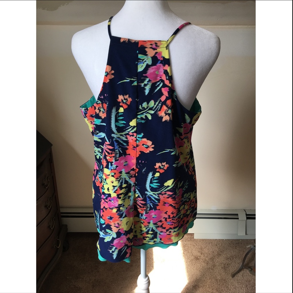 Floral Reversible Sleeveless Tank Top size Medium - Picture 2 of 6